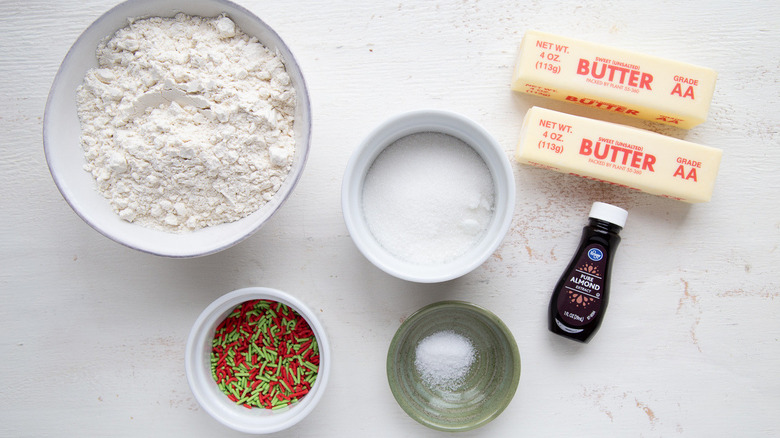 Christmas shortbread cookies ingredients