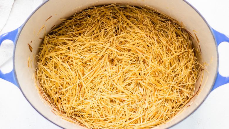 thin noodles in pot