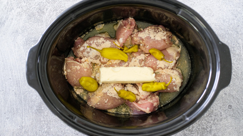 raw chicken in crockpot 