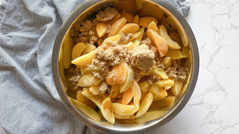 peach filling in bowl