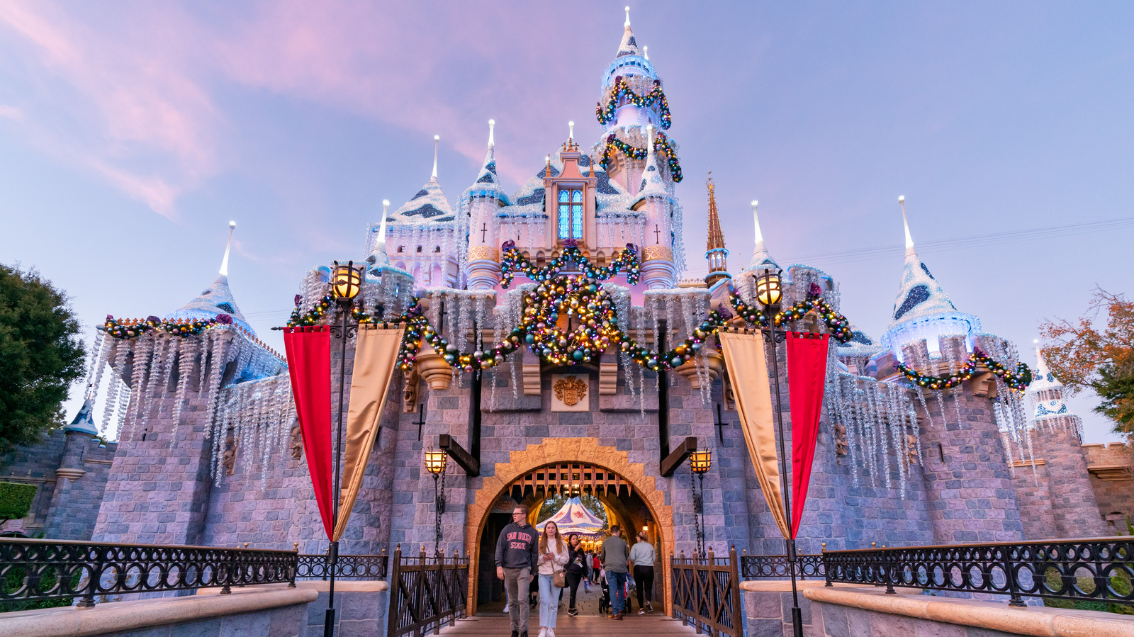 Eat Your Way Through Disneyland's Festival Of Holidays With A Tasting