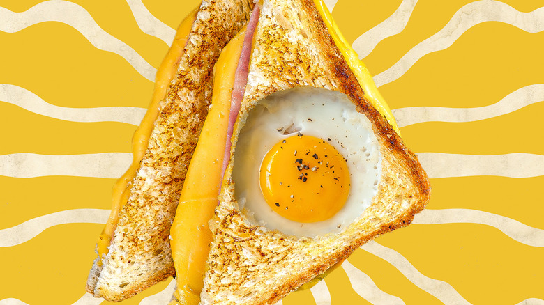 egg-in-a-hole grilled cheese