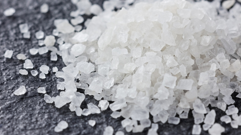 Coarse sea salt