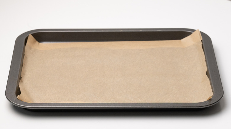 baking paper coated baking sheet