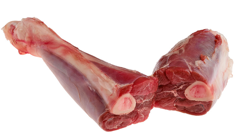 Cut venison Shanks