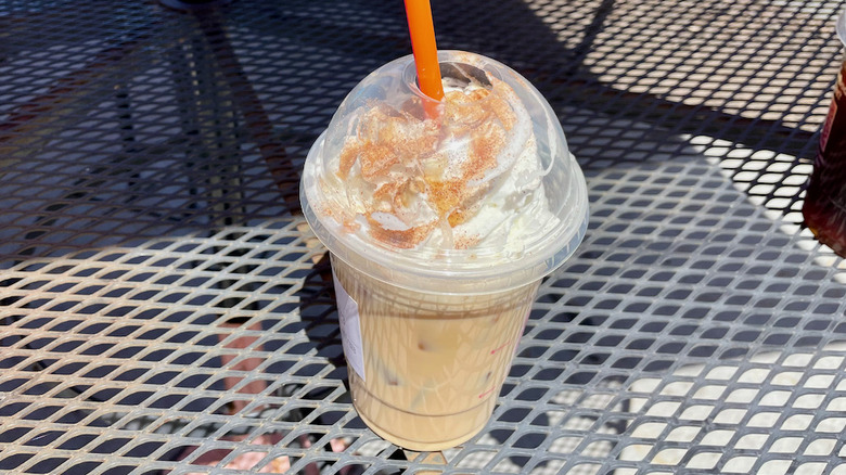 Caramel iced signature latte