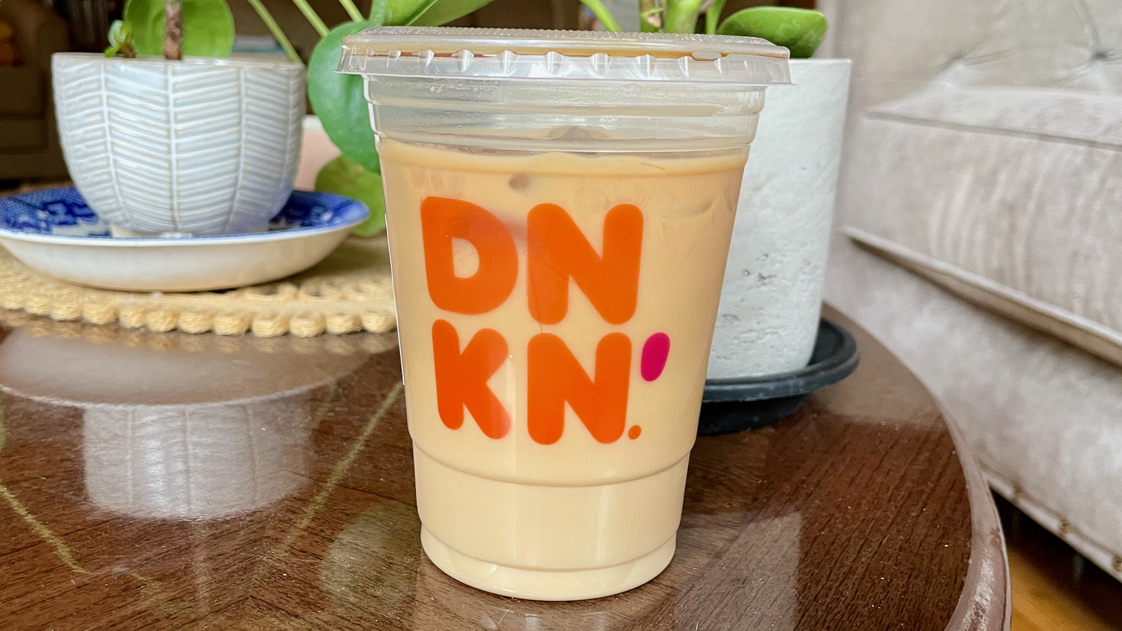 Trying Dunkin' Donuts Vanilla Cold Brew with Sweet Cold Foam for the First  Time!