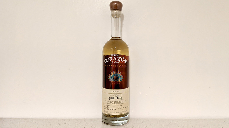 Expresiones del Corazon Stagg bottle