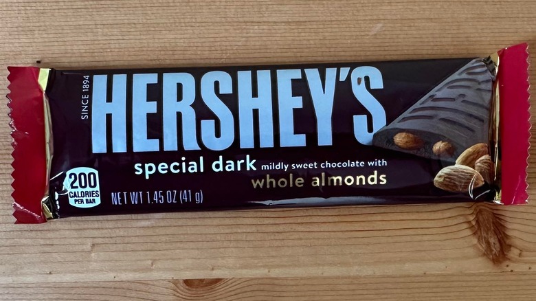 Hershey's Special Dark with Almonds