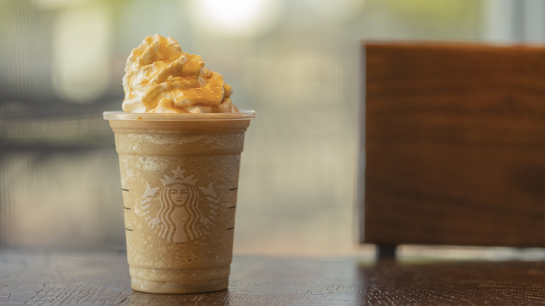 Starbucks Apple Crisp Oatmilk Frappuccino