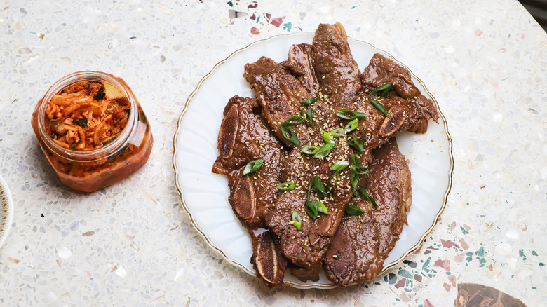 Plate of short ribs 