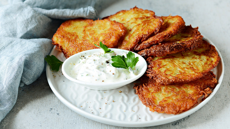 Carrot latkes with dipping sauce