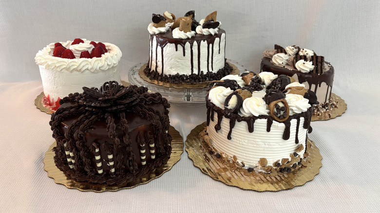Publix supreme cakes on a white background