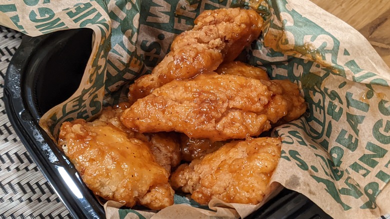 Wingstop Carolina Gold BBQ wings