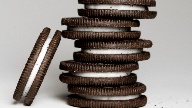 Stack of chocolate sandwich cookies