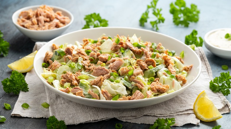 tuna salad in bowl