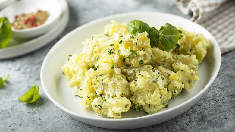 Potato salad with aioli 