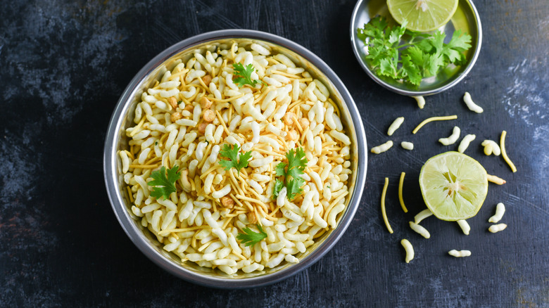 Bangladeshi jhal muri puffed rice