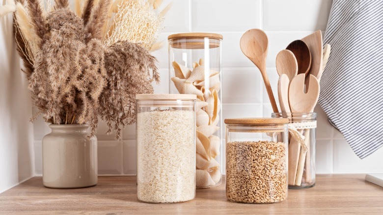 jars of grains and pasta