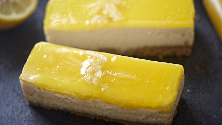 lemon ricotta cheesecake slices