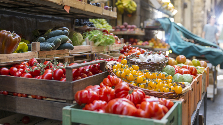 produce market on Italian street