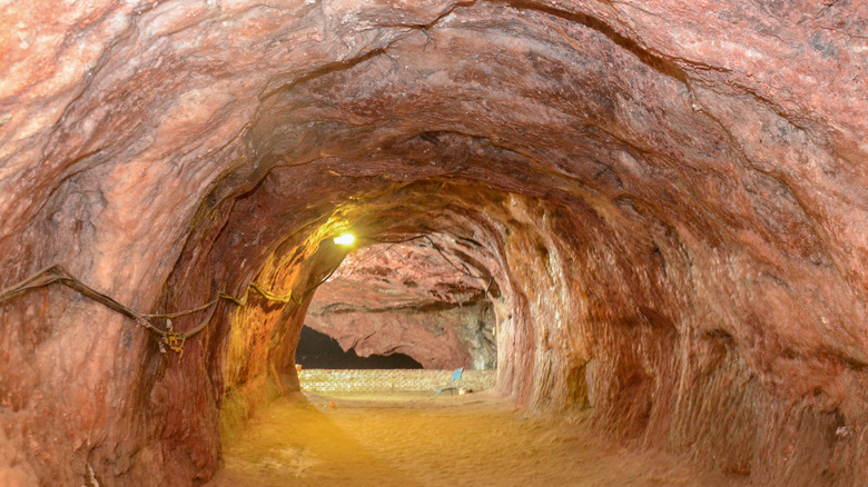 Himalayan pink salt cave