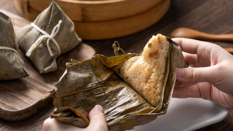 Sticky rice dumplings