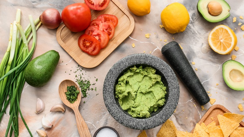 Guacamole in mortar and pestle