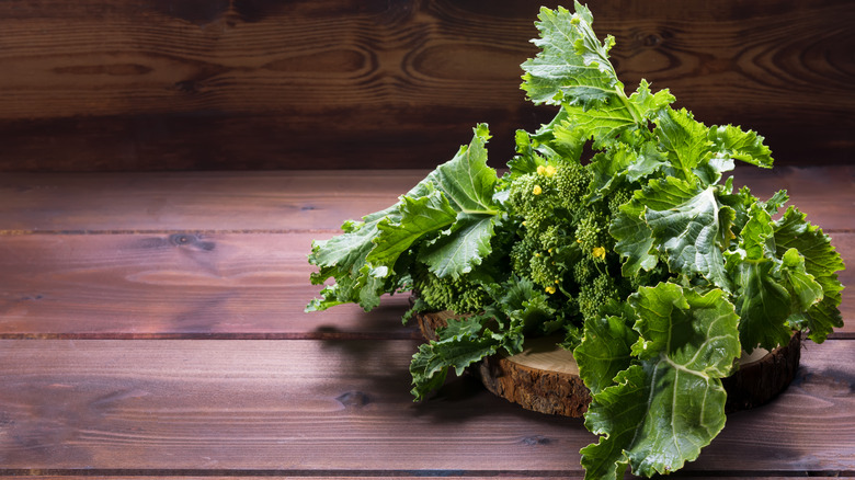 fresh turnip greens