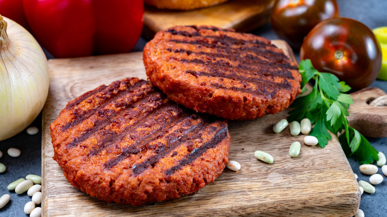 Grilled vegetarian burger