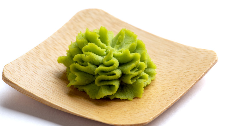 white horseradish and japanese wasabi