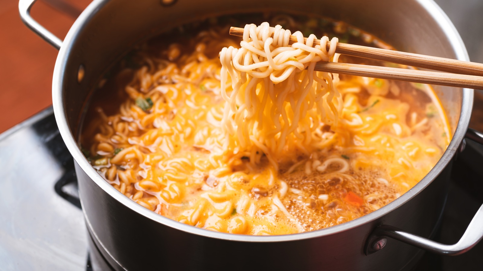 This Personal Home Ramen Maker Is Your New Significant Other