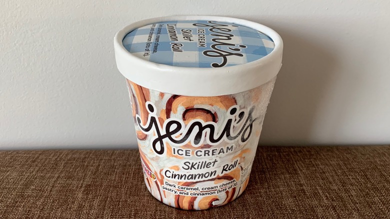 Jeni's Cinnamon Roll Ice Cream