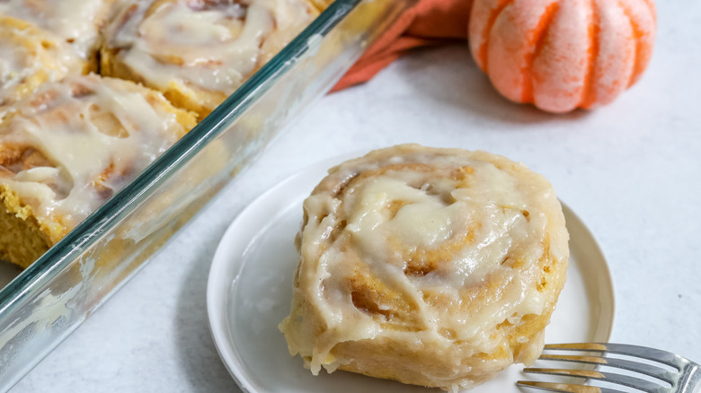 pumpkin cinnamon roll on plate