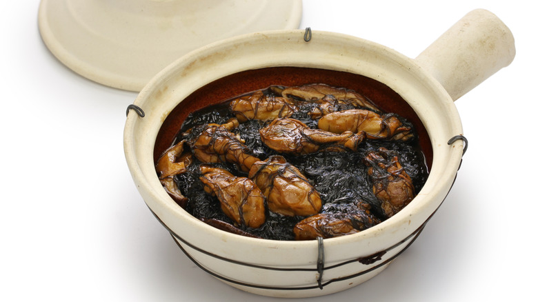 bowl of oysters with fat choy