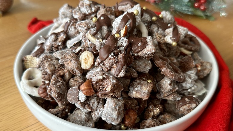 Festive Muddy Buddies in serving bowl