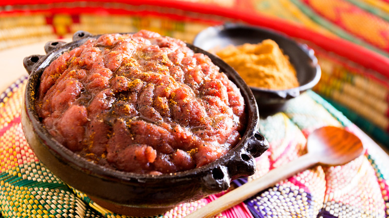 kitfo served in bowl