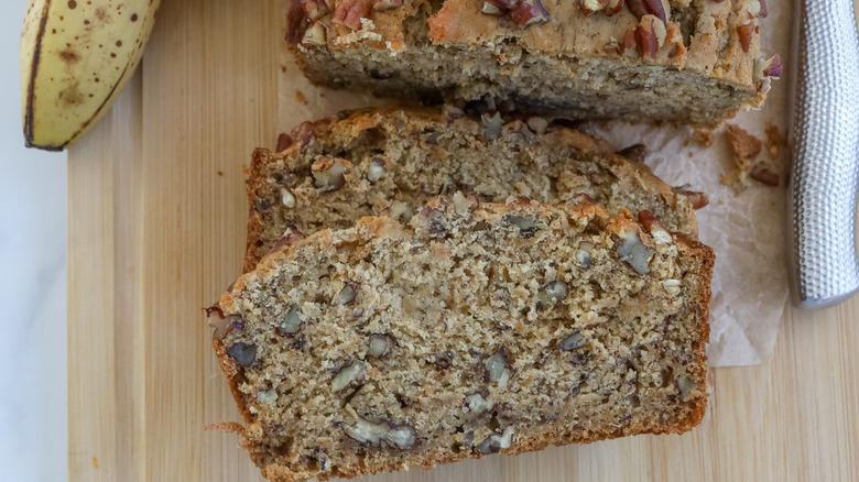 sliced banana bread with nuts