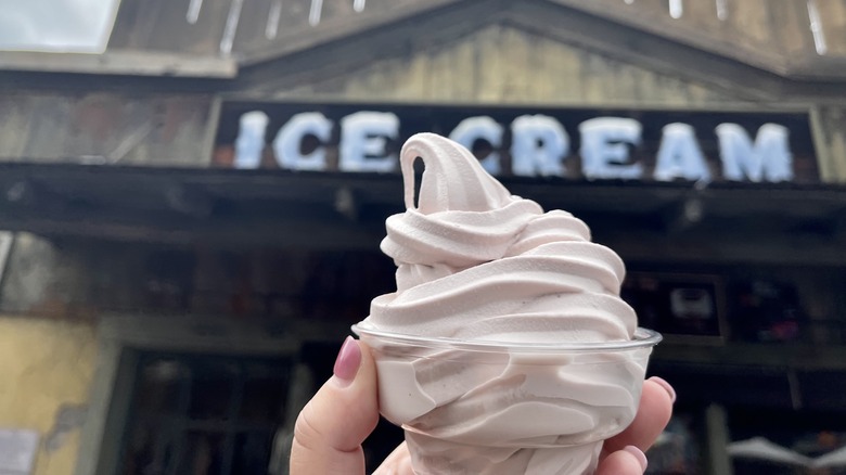 boysenberry ice cream festival knotts berry farm california