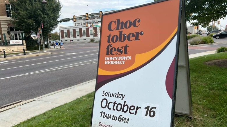 hershey pa choctoberfest chocolate festival 