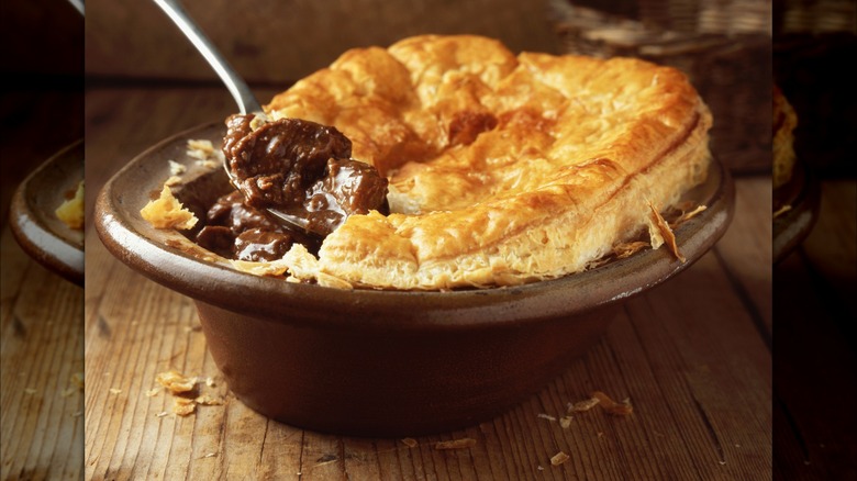 Beef meat pie