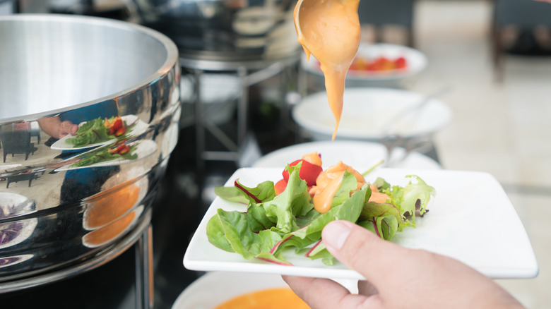 Thousand Island dressing at buffet