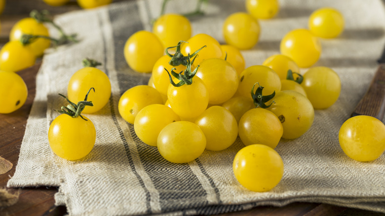 Yellow cherry tomatoes