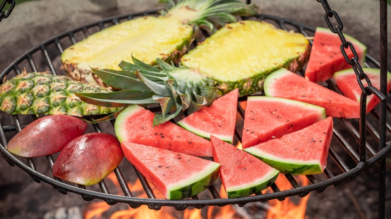 apples in pan in smoker