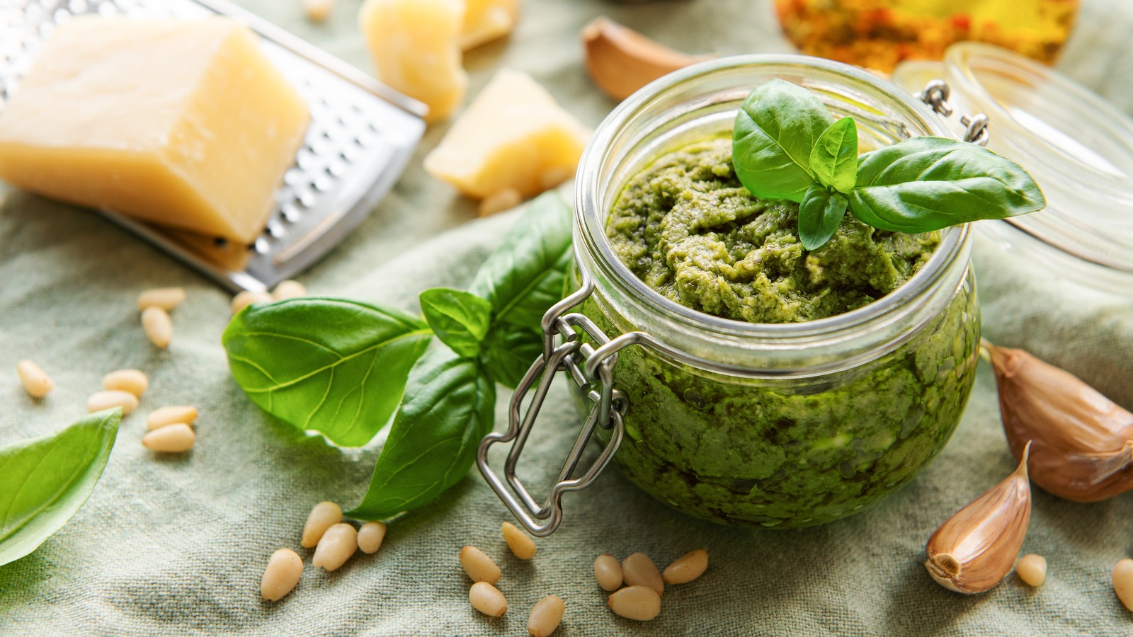 For A Spicier Take On Pesto, Make Jalapeño The Star