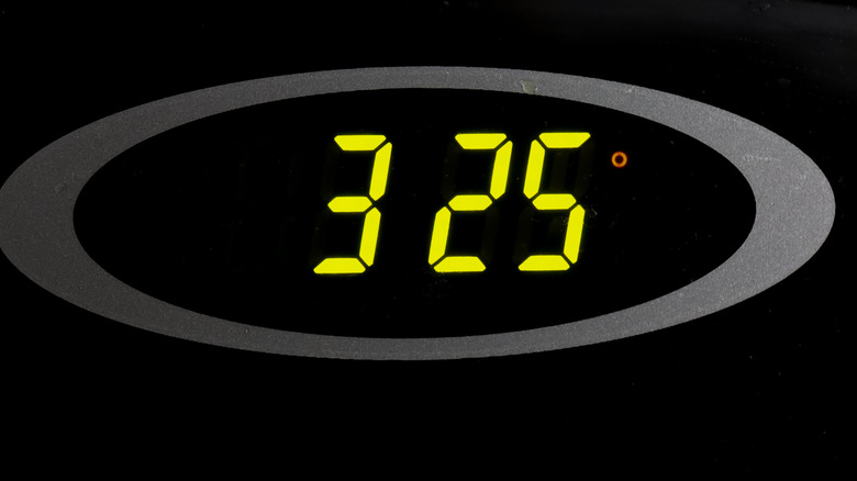 oven temperature showing 325 degrees