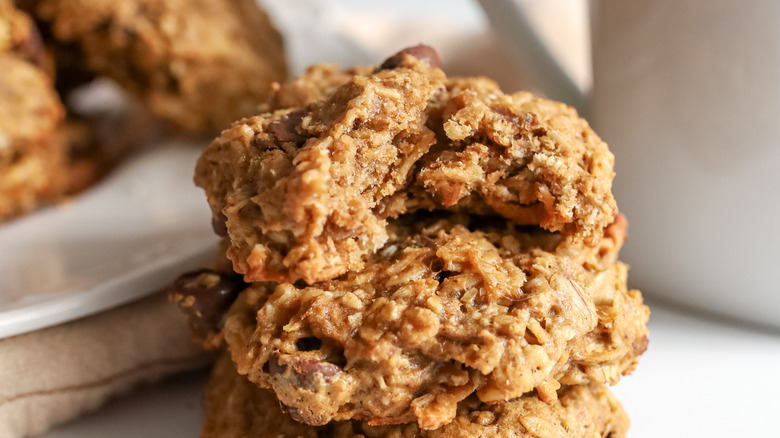 close up of stacked breakfast cookies