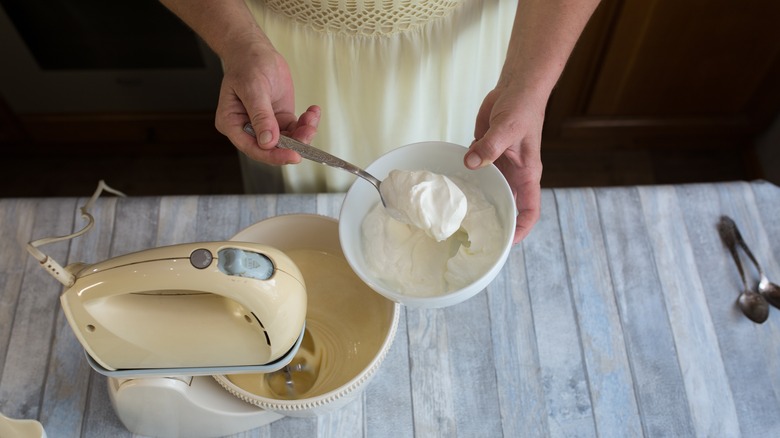 Adding sour cream to cake batter