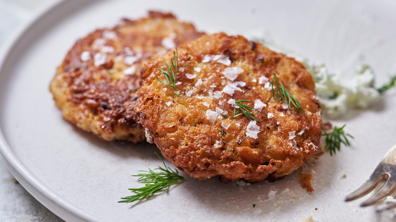 Tuna patties on plate 