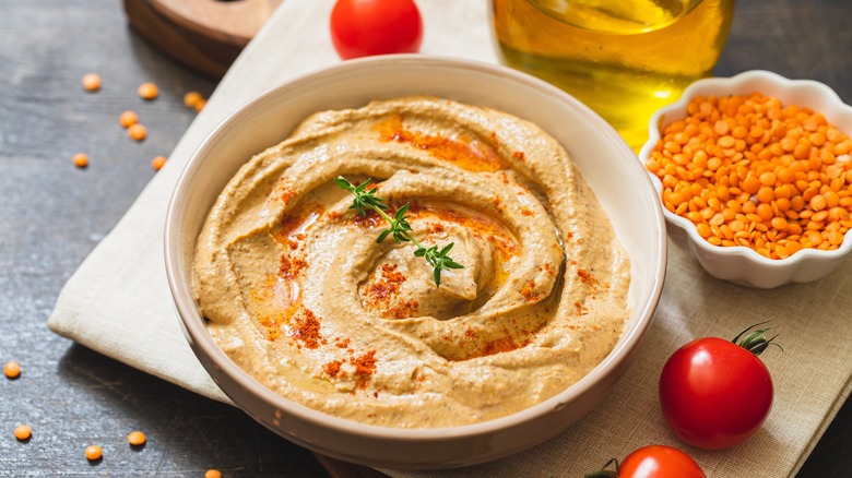 hummus